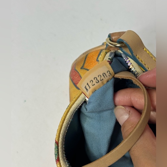 Dooney & Bourke VTG Mini Bag Yellow Hearts Leather Shoulder Bag - Picture 11 of 13